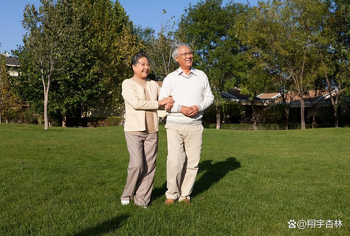 脑梗患者初期散步多远