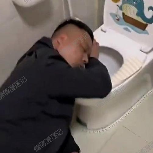 脑梗躺着吃饭 坐着呛