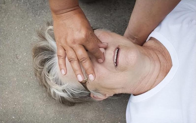 脑梗患者头晕吸氧行吗