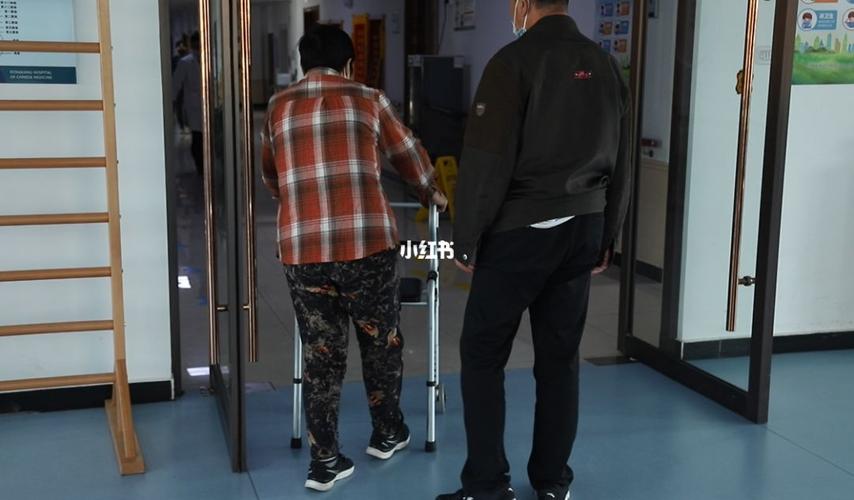脑梗 现在可以走路了