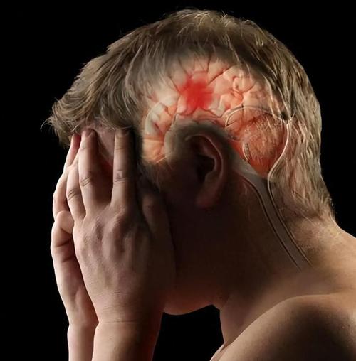 脑梗 喉咙发紧 憋气