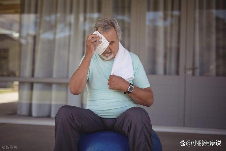 脑梗病人 出汗 腿软