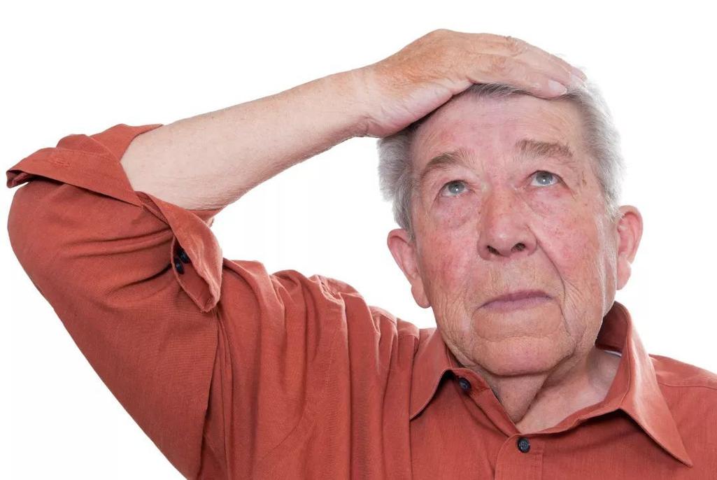 脑梗 吸烟 浑身无力