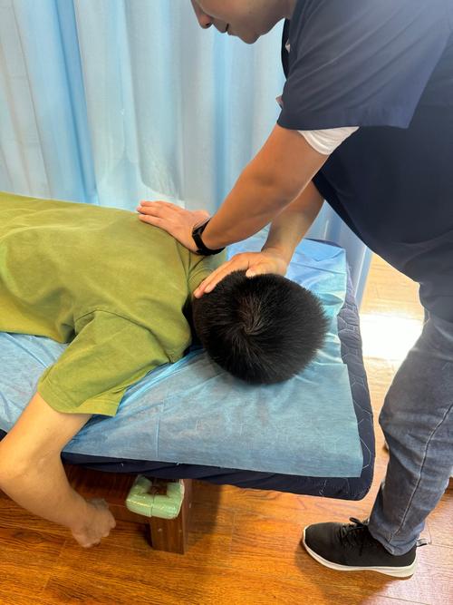 脑梗做支架后能按摩吗