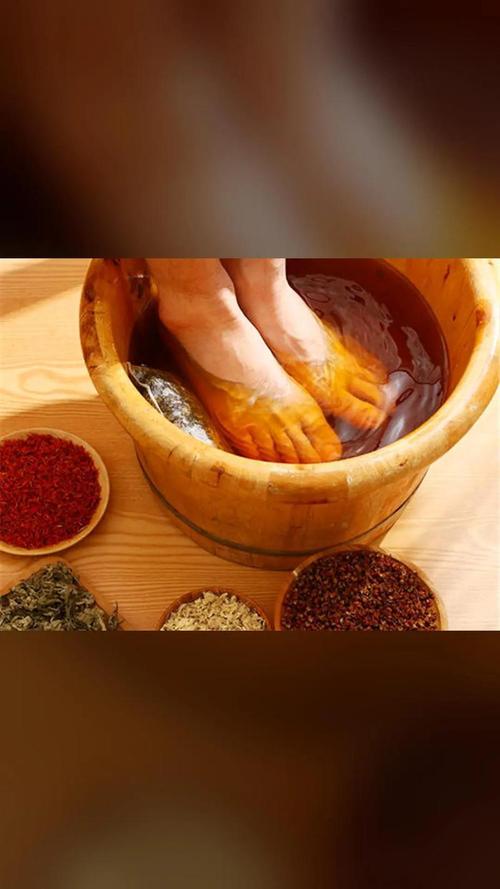 内风湿可以用花椒泡脚