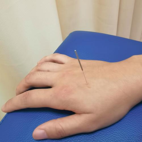 腰痛下肢疼针灸穴位