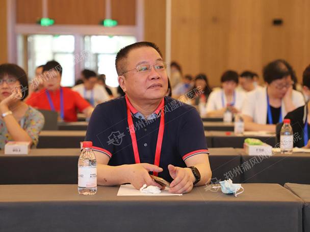 杜爱华成都风湿病医院