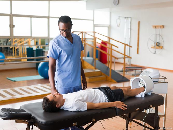 脑梗肢体康复训练视频