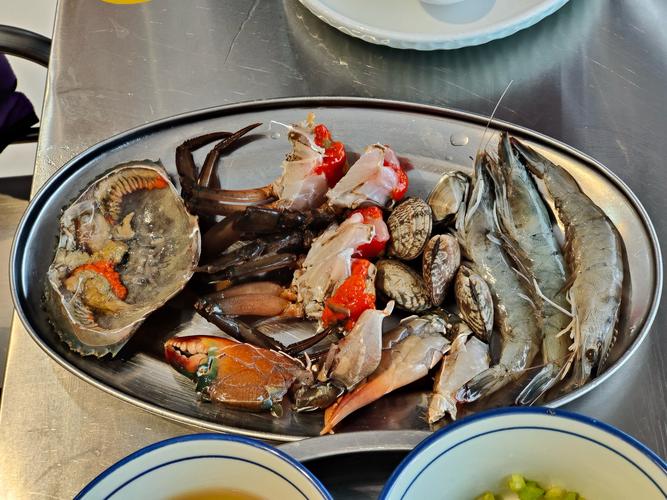 风湿吃海鲜有什么症状